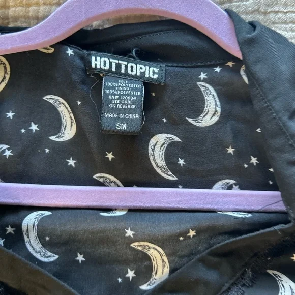 Hot Topic Black Dress with Celestial Pattern - Picture 4 of 6